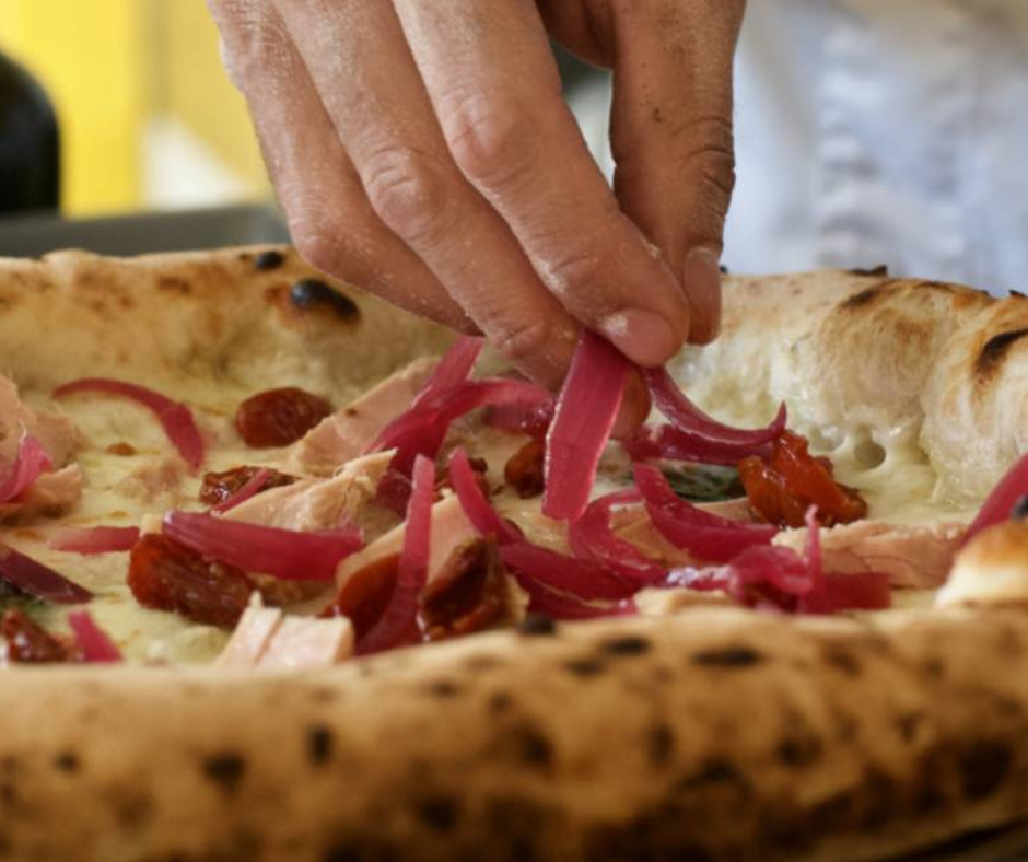 Emanuele Riemma e i Tre Spicchi Gambero Rosso alla Pizzeria Maiori