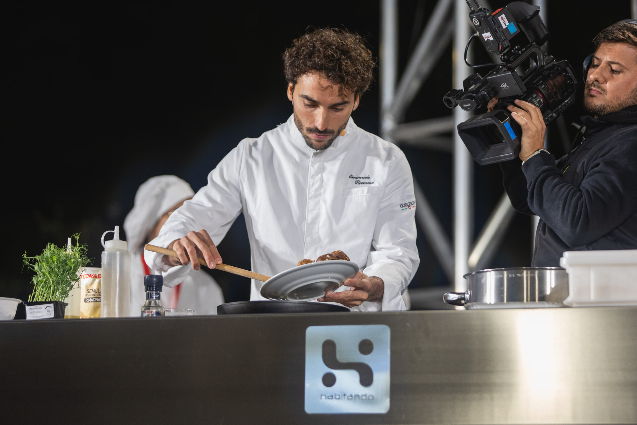 Emanuele Riemma conquista il pubblico del “Fun·Go”