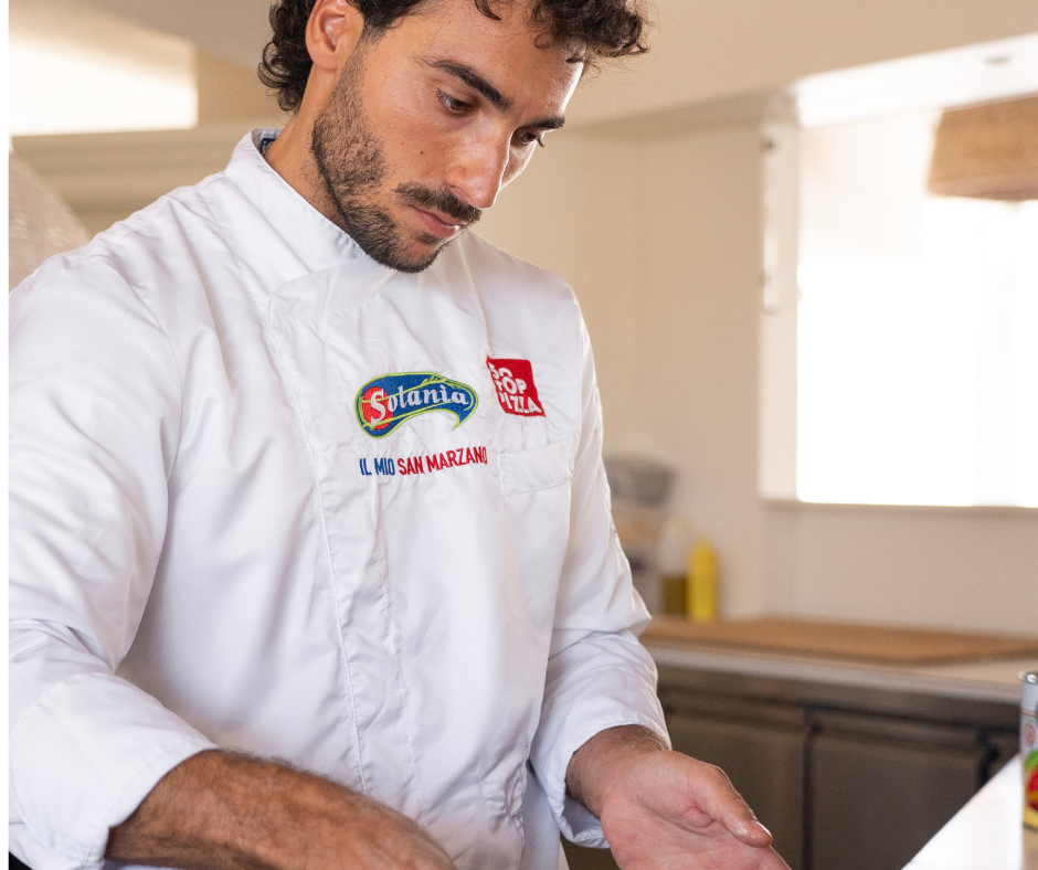 Pizzeria Maiori presenta il nuovo menu di Emanuele Riemma, un viaggio tra sapori e tradizioni locali